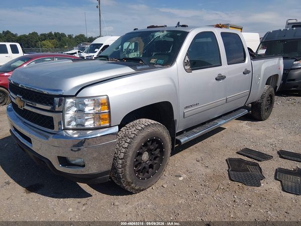 2013 CHEVROLET SILVERADO 3500HD — I2