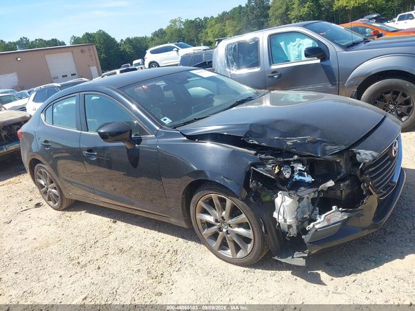 2018 MAZDA MAZDA3 TOURING — I116