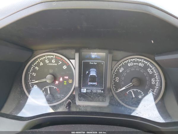 2023 TOYOTA TACOMA TRD SPORT — I7