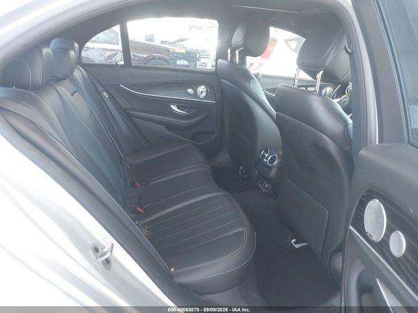 2019 MERCEDES-BENZ E 300 E300 — I8