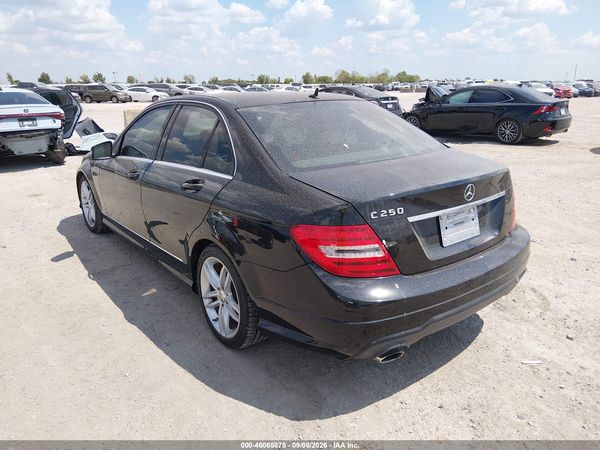 2014 MERCEDES-BENZ C 250 SPORT