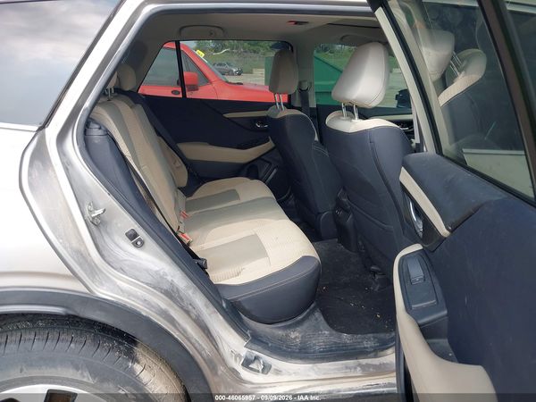 2020 SUBARU OUTBACK PREMIUM — I8