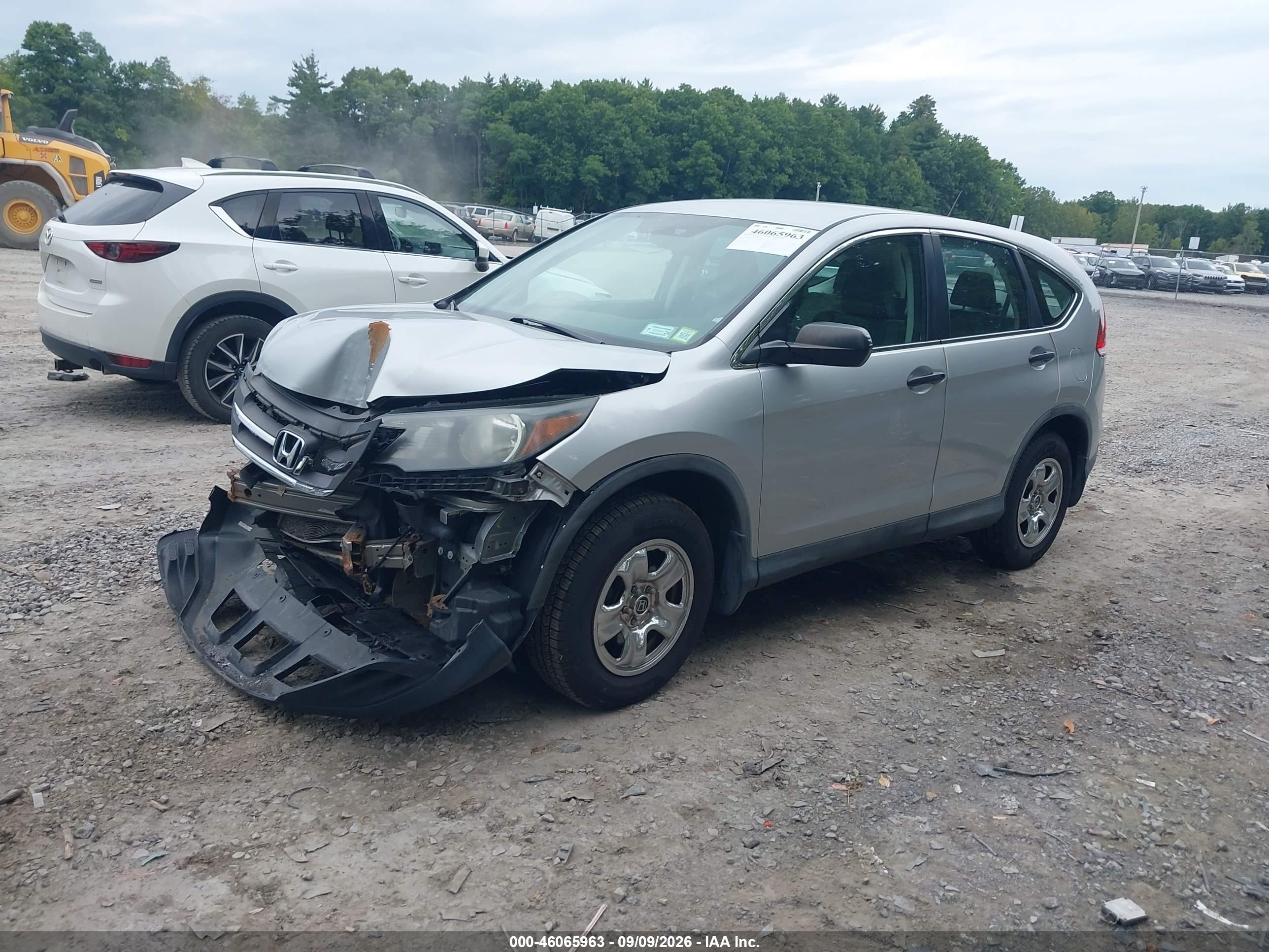 2014 HONDA CR-V LX — I2