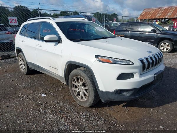 2017 JEEP CHEROKEE LATITUDE 4X4 — I1