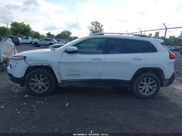 2017 JEEP CHEROKEE LATITUDE 4X4 — I117
