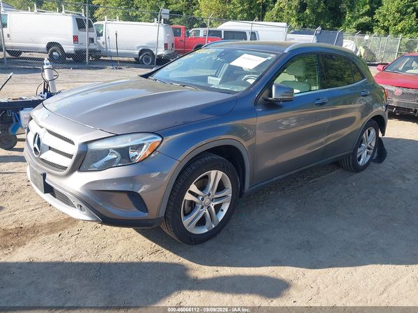 2016 MERCEDES-BENZ GLA 250 — I2