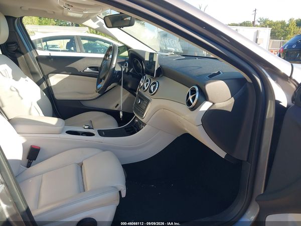 2016 MERCEDES-BENZ GLA 250 4MATIC — I5