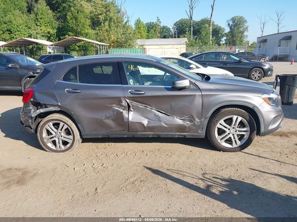 2016 MERCEDES-BENZ GLA 250 4MATIC — I116