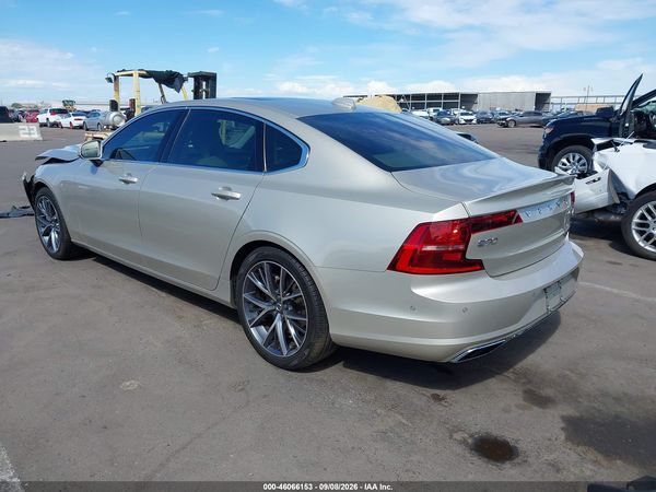 2018 VOLVO S90 T6 MOMENTUM