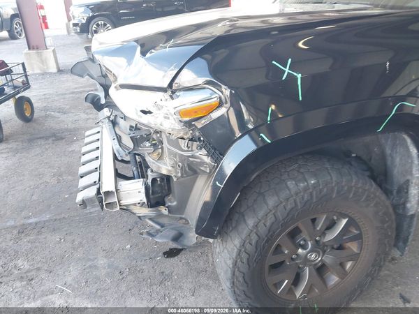 2020 TOYOTA TACOMA SR5 V6 — I6
