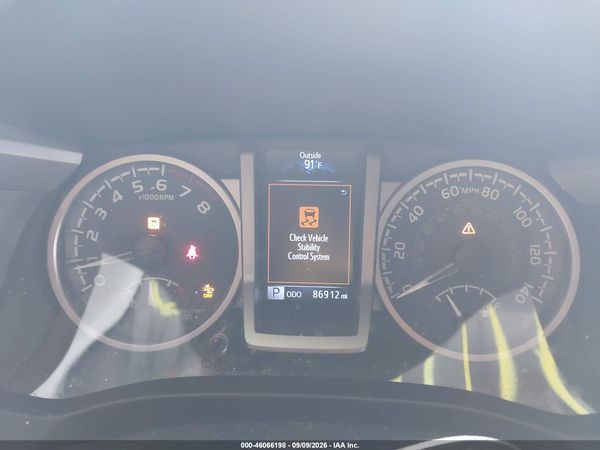 2020 TOYOTA TACOMA SR5 V6 — I7