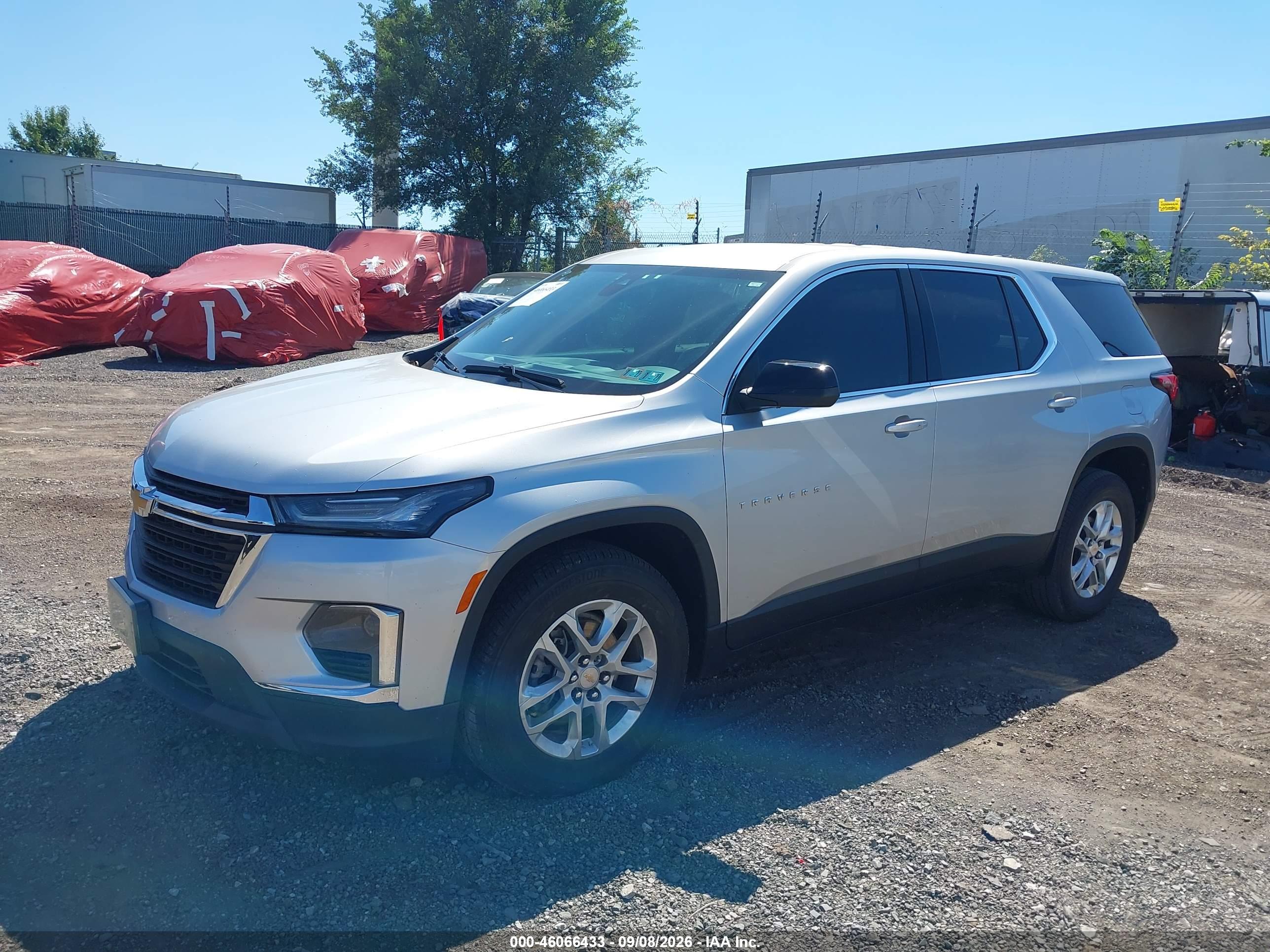 2022 CHEVROLET TRAVERSE AWD LS — I2