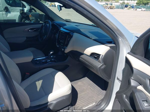 2022 CHEVROLET TRAVERSE AWD LS — I5