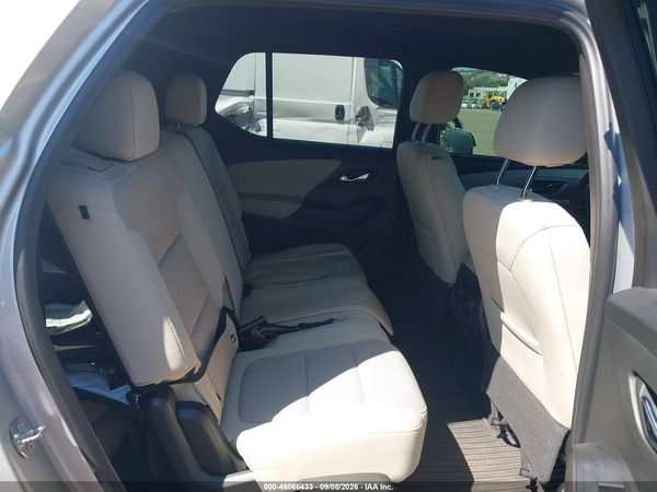 2022 CHEVROLET TRAVERSE AWD LS — I8
