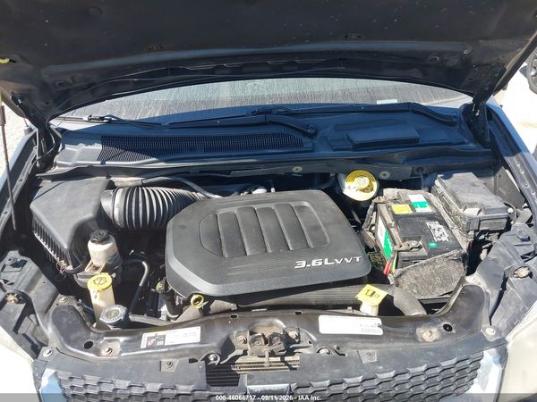 2013 DODGE GRAND CARAVAN SE