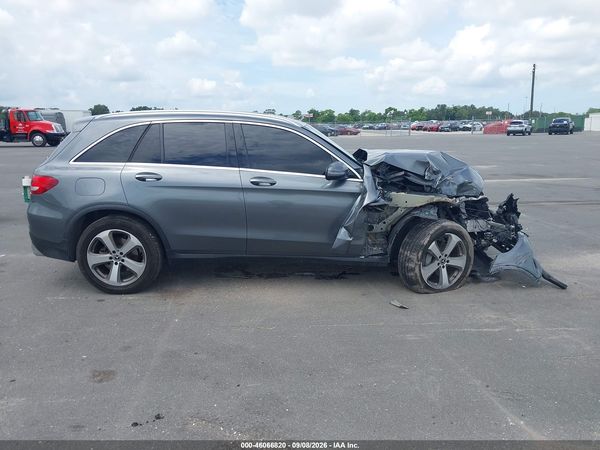 2017 MERCEDES-BENZ GLC 300 GLC300 — I116