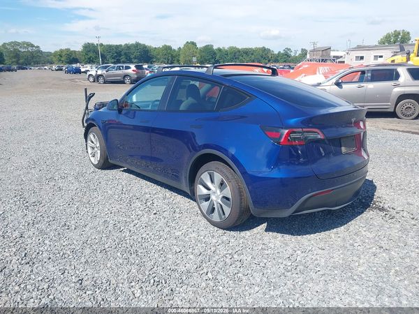 2022 TESLA MODEL Y — I3