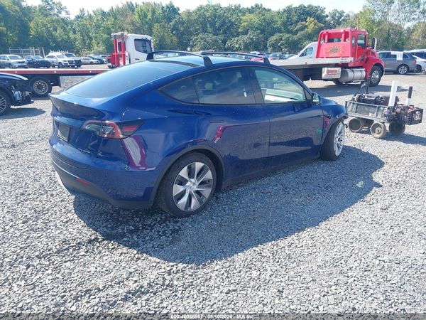 2022 TESLA MODEL Y — I4