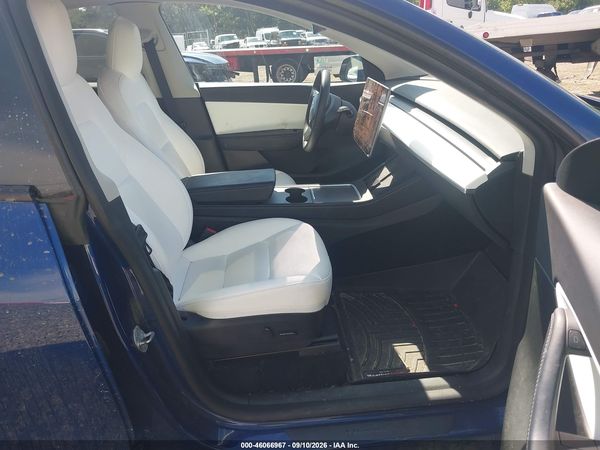 2022 TESLA MODEL Y — I5