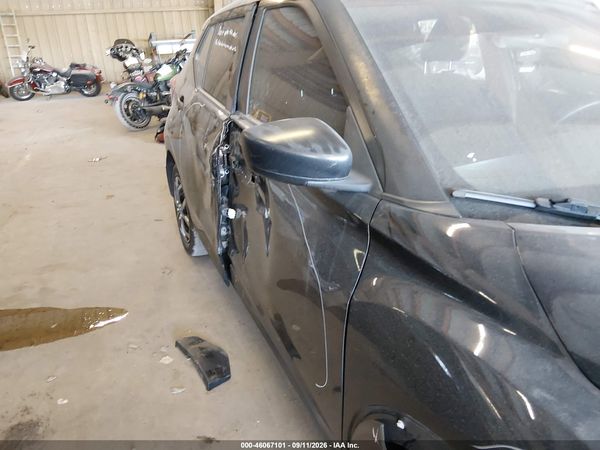 2020 NISSAN KICKS S XTRONIC CVT — I6