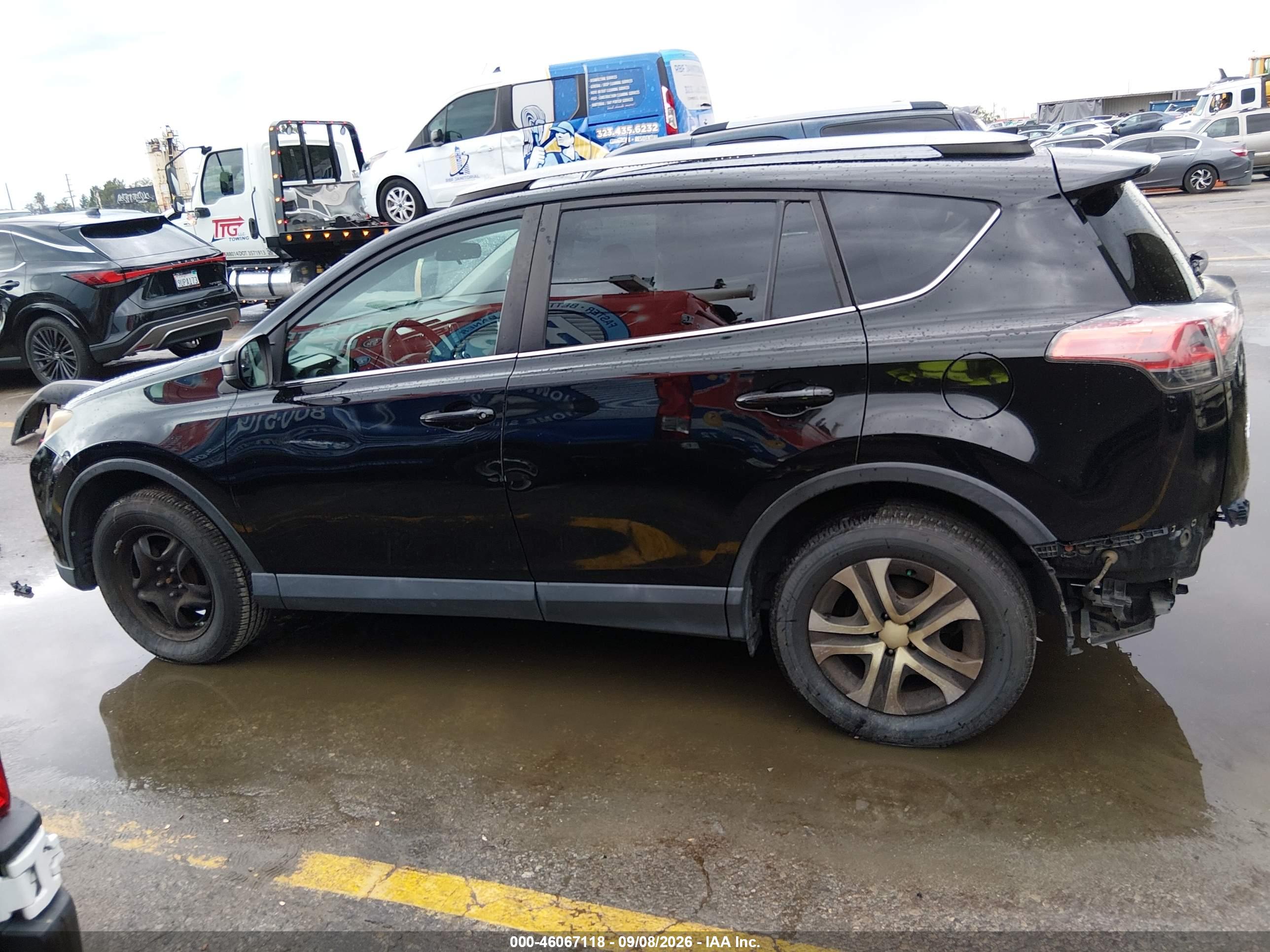 2017 TOYOTA RAV4 LE