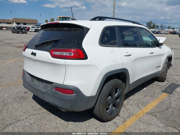 2018 JEEP CHEROKEE LATITUDE FWD — I4