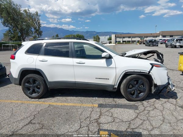 2018 JEEP CHEROKEE LATITUDE FWD — I116