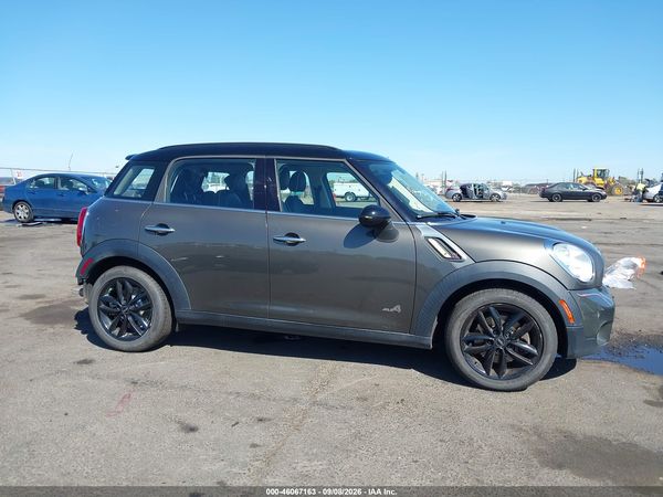 2013 MINI COUNTRYMAN COOPER S — I116