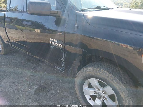 2017 RAM 1500 EXPRESS  4X4 6'4 BOX