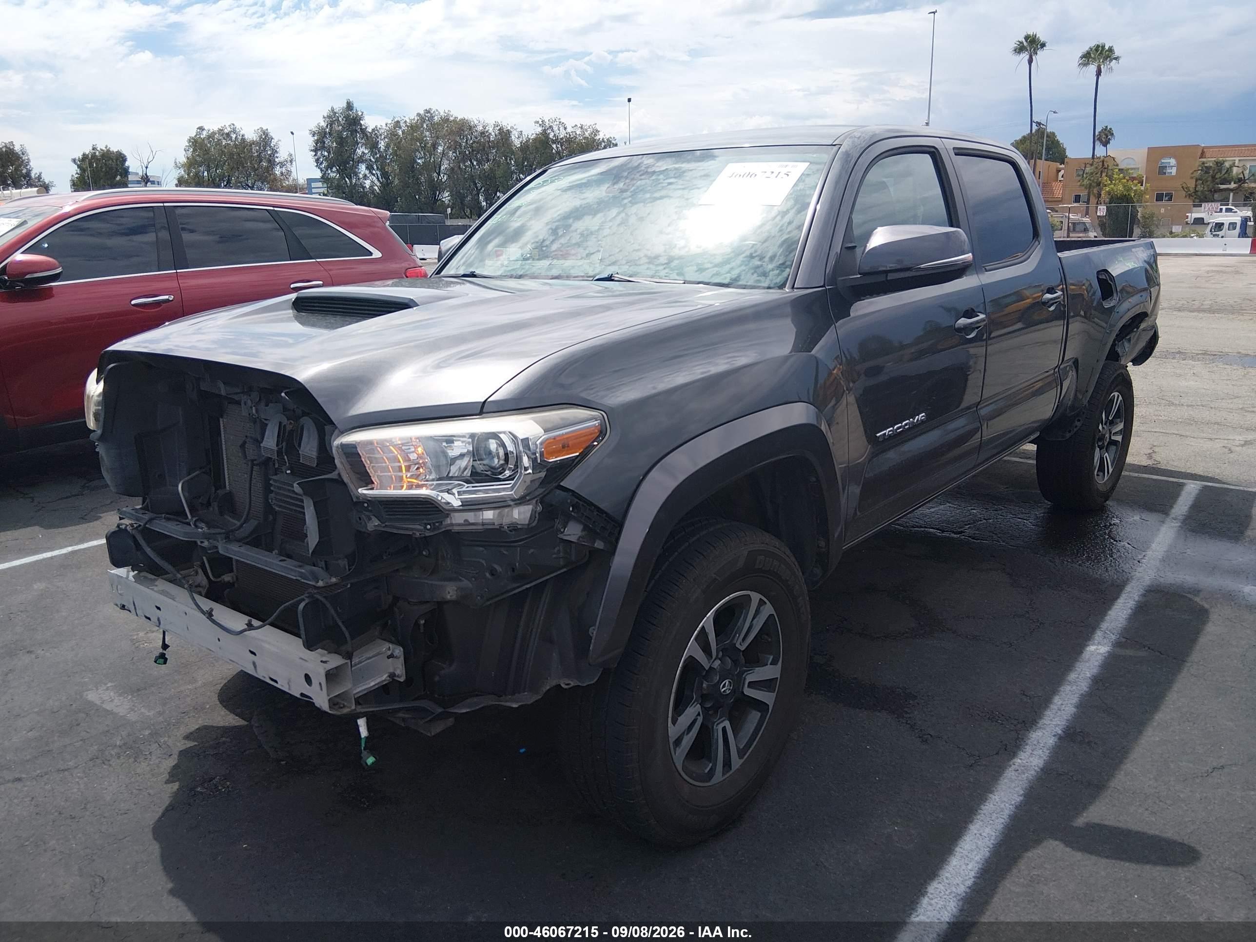 2018 TOYOTA TACOMA TRD SPORT — I2