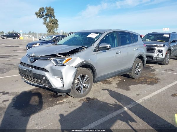 2018 TOYOTA RAV4 — I2