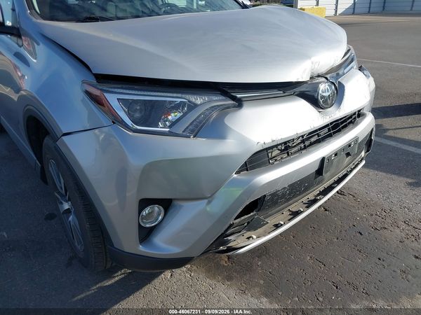 2018 TOYOTA RAV4 XLE — I87