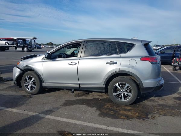 2018 TOYOTA RAV4 XLE — I117