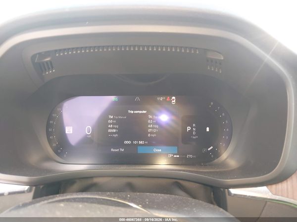 2024 VOLVO XC60 B5 PLUS DARK THEME — I7