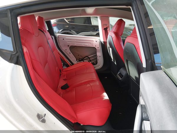 2023 TESLA MODEL 3 REAR-WHEEL DRIVE — I8