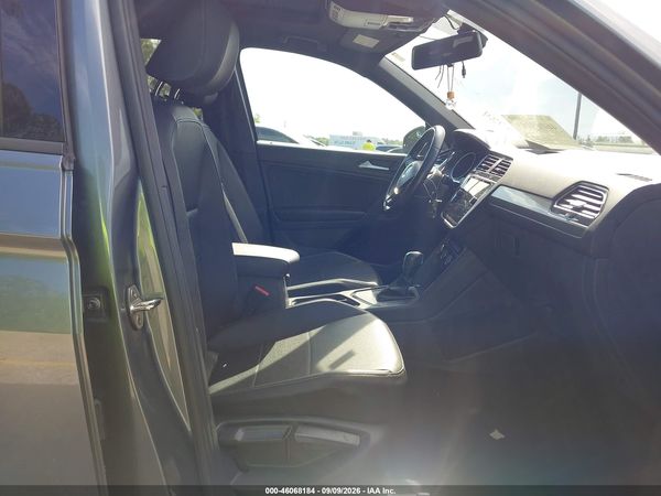 2020 VOLKSWAGEN TIGUAN — I5