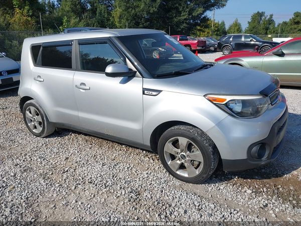 2017 KIA SOUL Base — I1