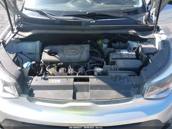 2017 KIA SOUL Base — I10