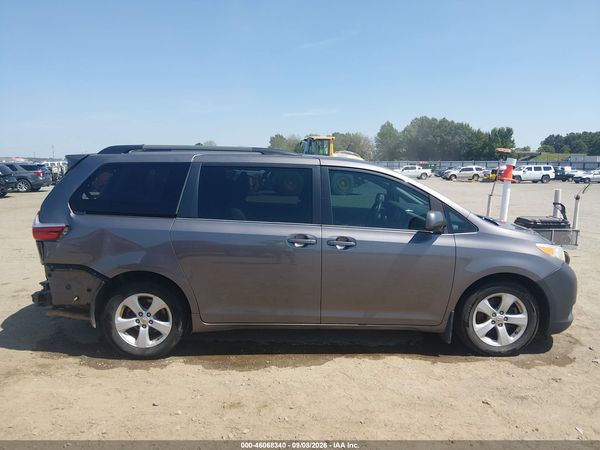 2015 TOYOTA SIENNA LE 8 PASSENGER — I116