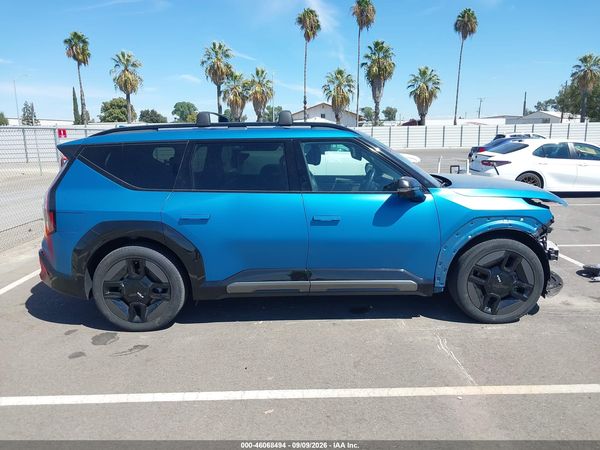 2024 KIA EV9 GT-LINE