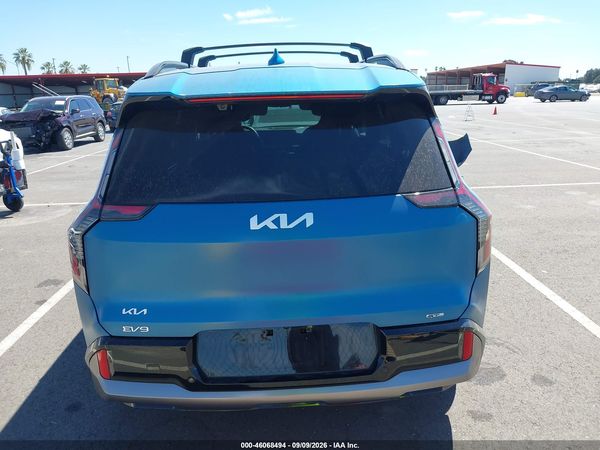 2024 KIA EV9 GT-LINE