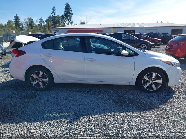 2018 KIA FORTE LX