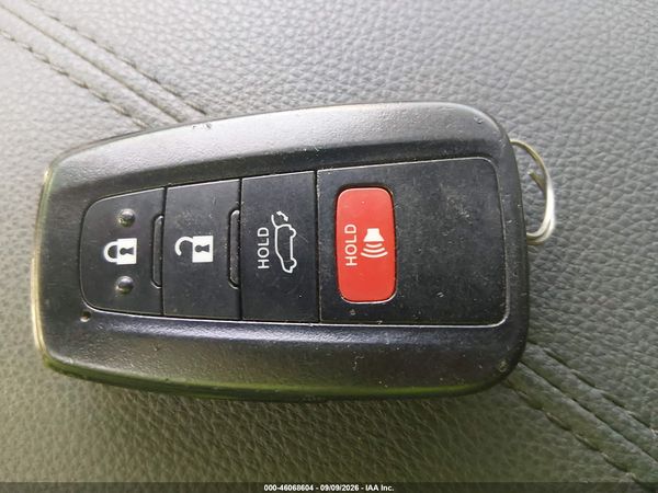 2022 TOYOTA RAV4 XLE PREMIUM — I11