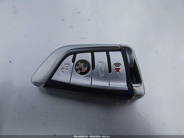 2020 BMW M8 — I11