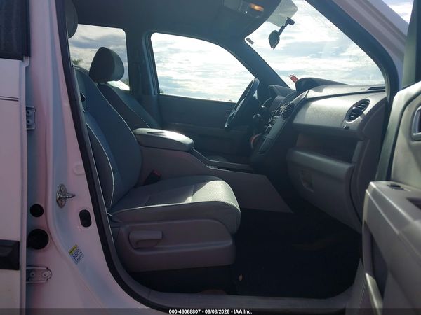 2015 HONDA PILOT LX