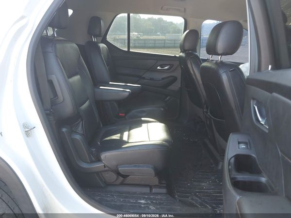 2019 CHEVROLET TRAVERSE 1LT — I8