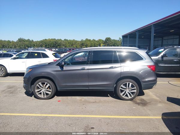 2016 HONDA PILOT ELITE — I117