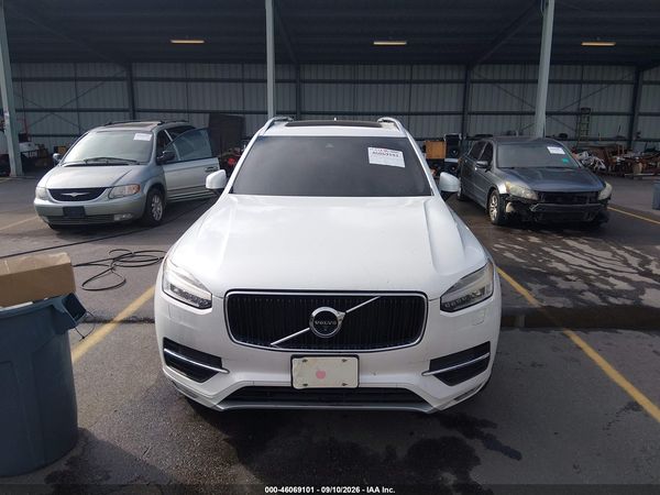 2016 VOLVO XC90 T6 MOMENTUM — I115