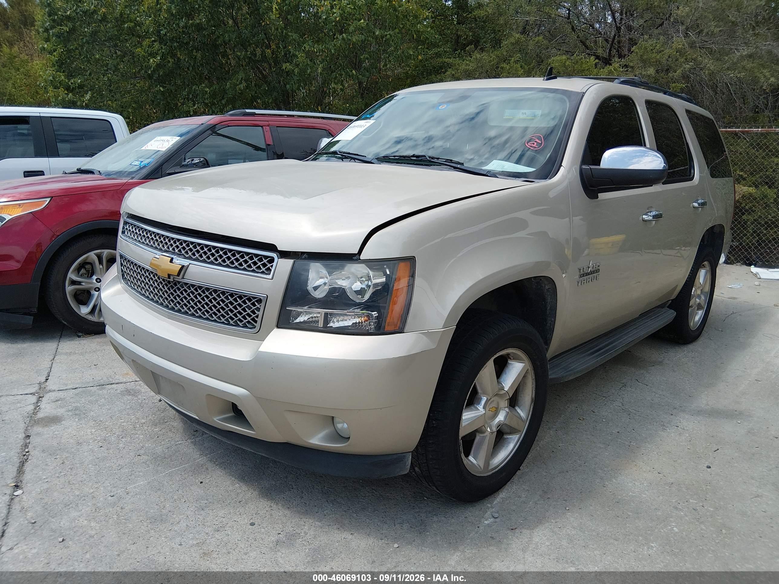 2013 CHEVROLET TAHOE LS — I2