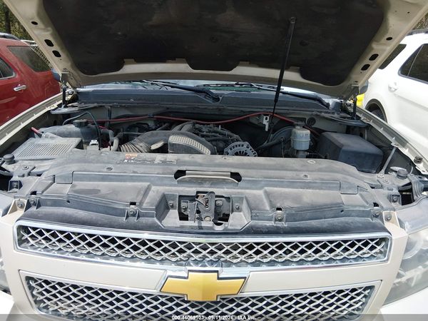 2013 CHEVROLET TAHOE LS — I10